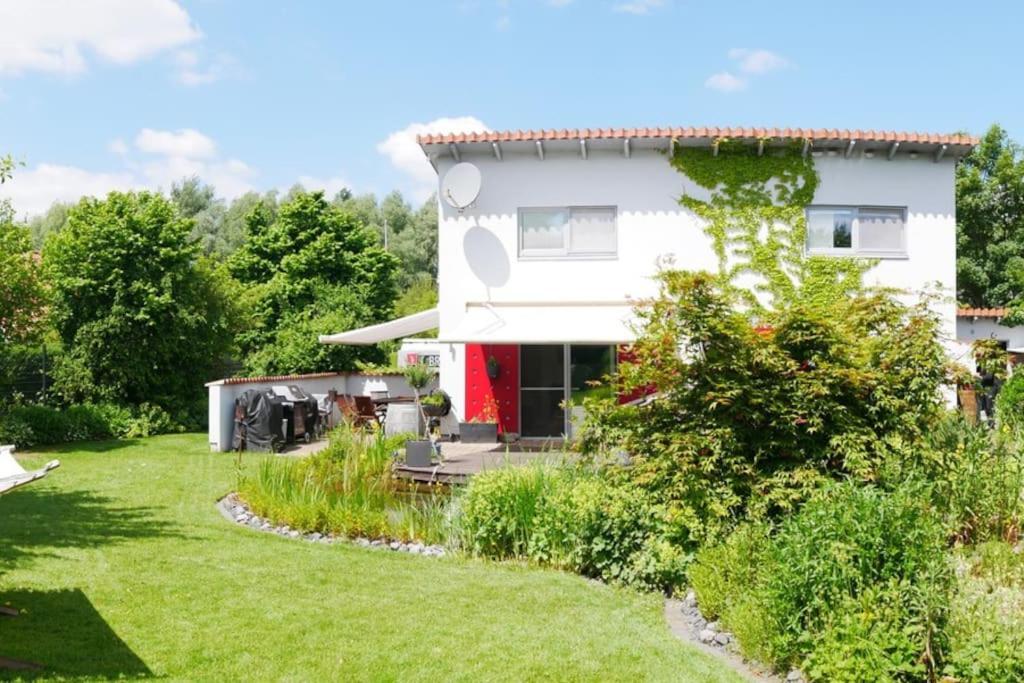 Luxurioeses Ferienhaus Am Ems Jade Kanal Sande Exterior foto
